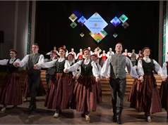 84602733 3009219349108393 2745495760215736320 O