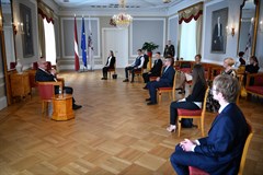 05062020 Pie Valsts Prezidenta Egila Levita Rgas Pil Viesojas Demokrtijas Nedas Eseju Konkursa Laureti Un Viu Pedagogi 49973568386 O