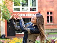 37567496201 A1bfb56f1e O